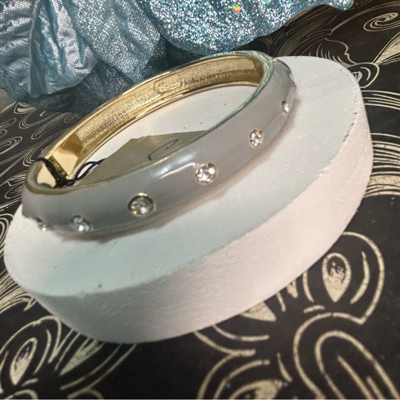 NWT Nordstrom Sequin Bracelet Grey and Gold with Rhinestones Open Clasp - Picture 3 of 6